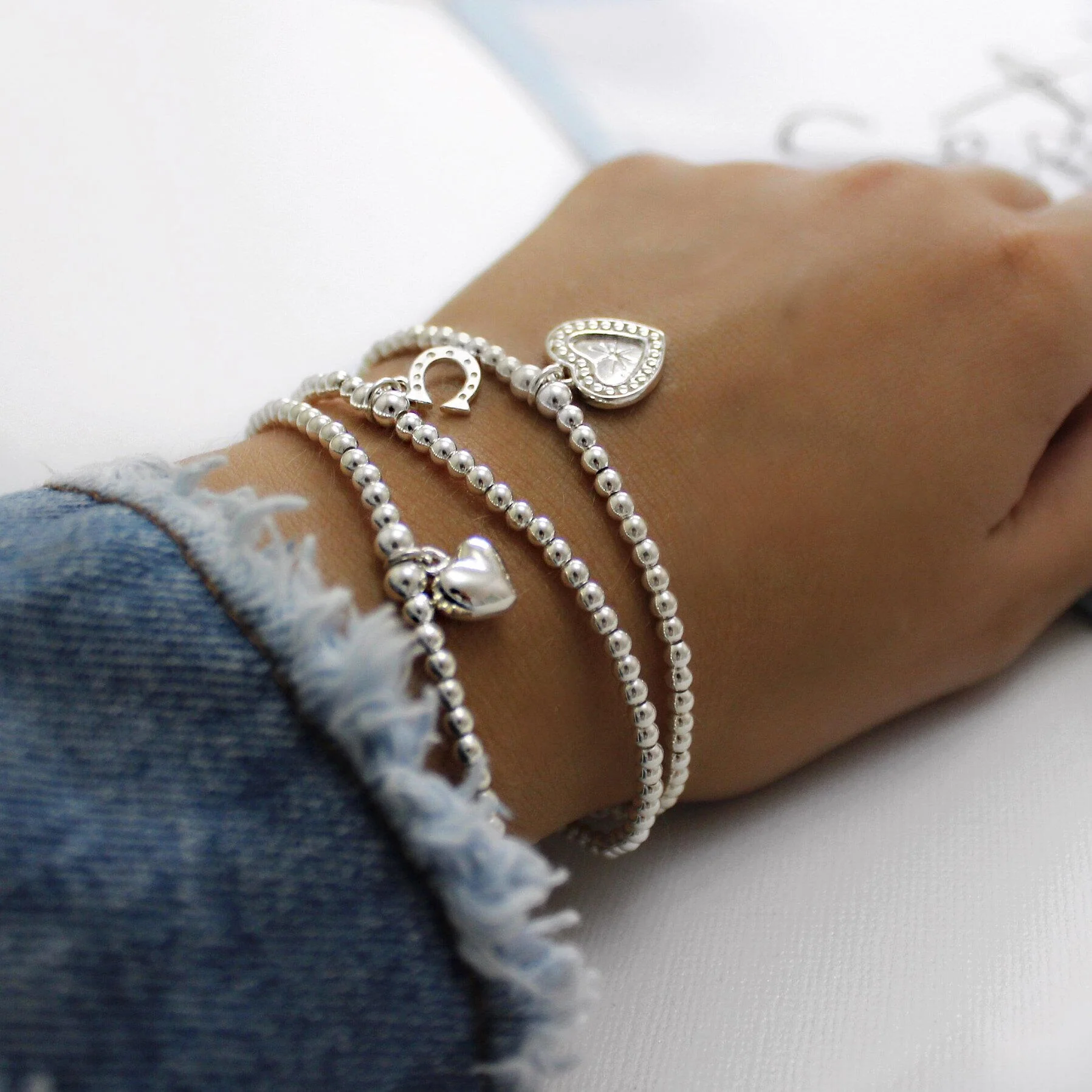 ChloBo Silver Cute Mini Horseshoe Bracelet - Image 3