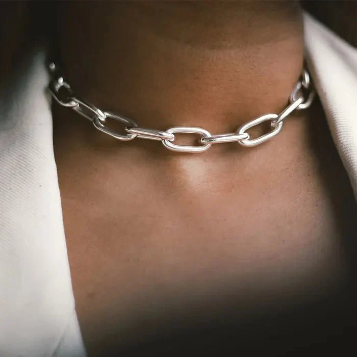 ChloBo Silver Medium Link Necklace - Image 3