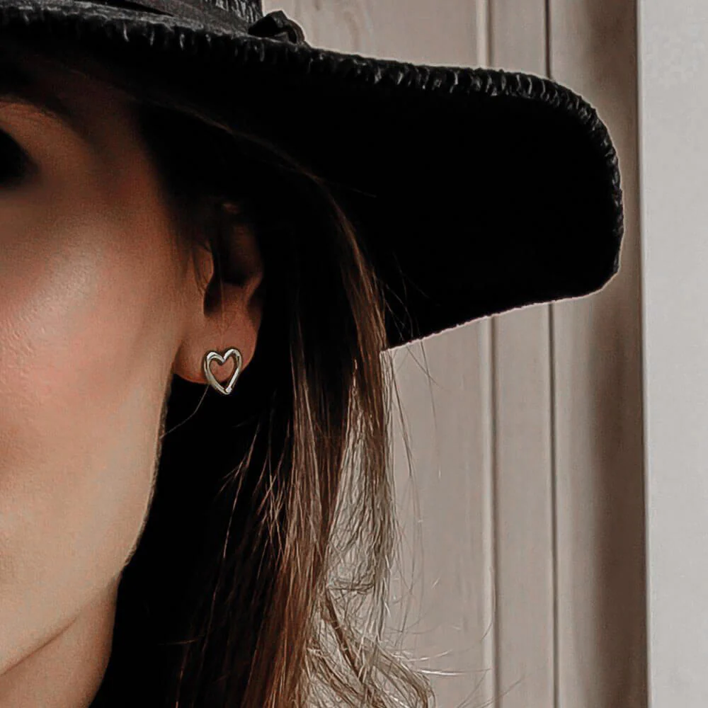 ChloBo Silver Stud Open Heart Earrings - Image 3