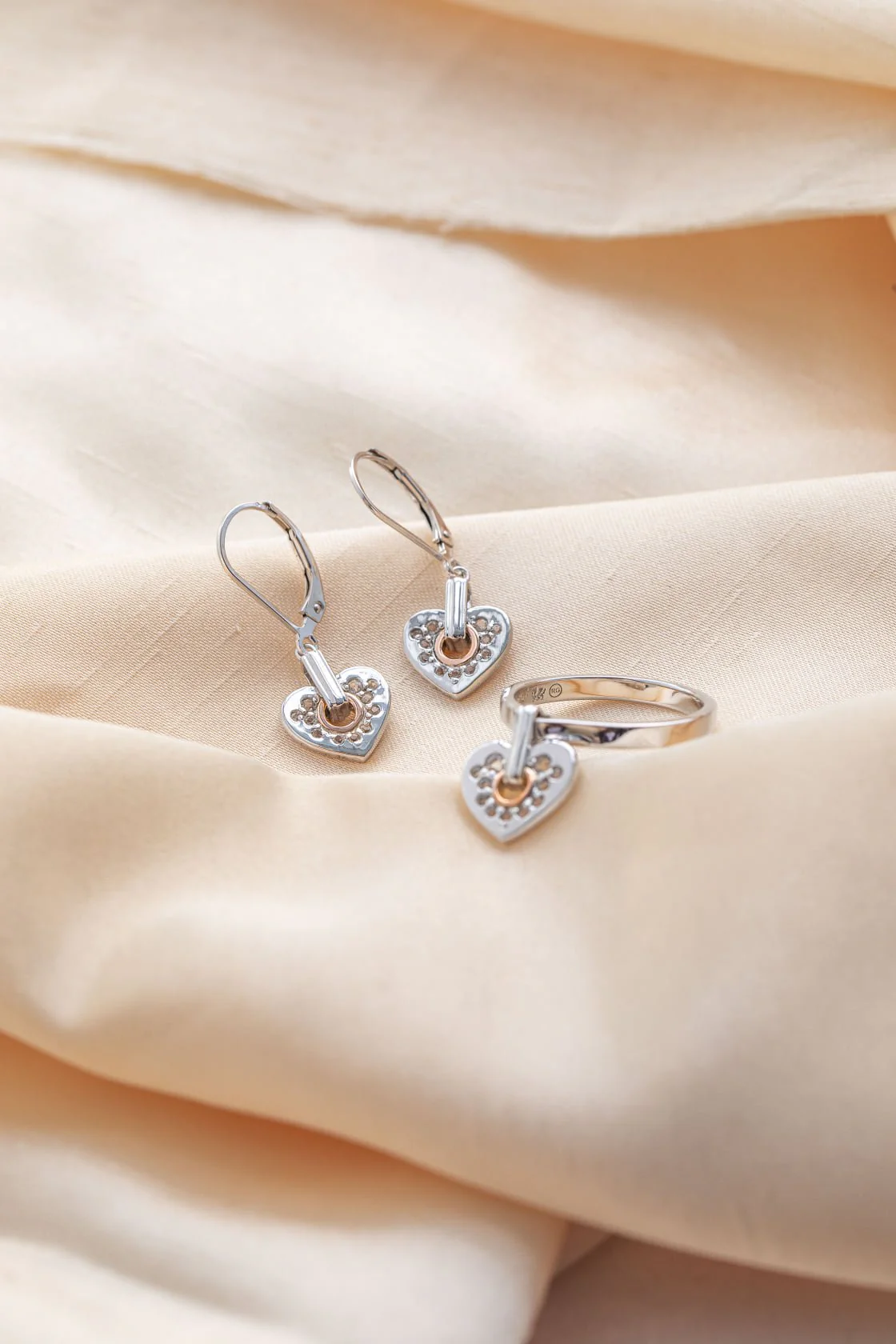 Clogau Cariad Sparkle Heart Drop Earrings - Image 4