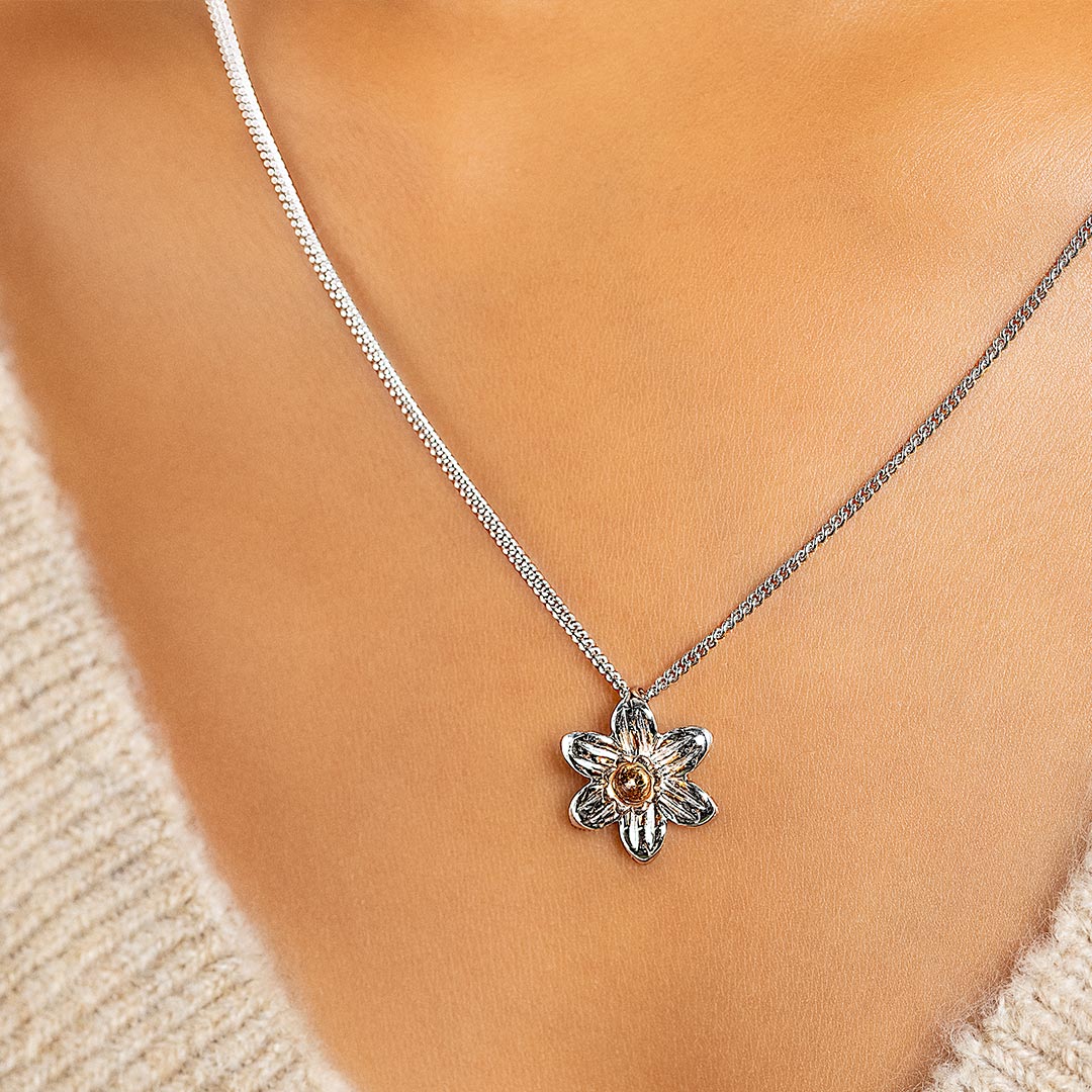 Clogau Daffodil Silver Pendant Necklace - Image 4