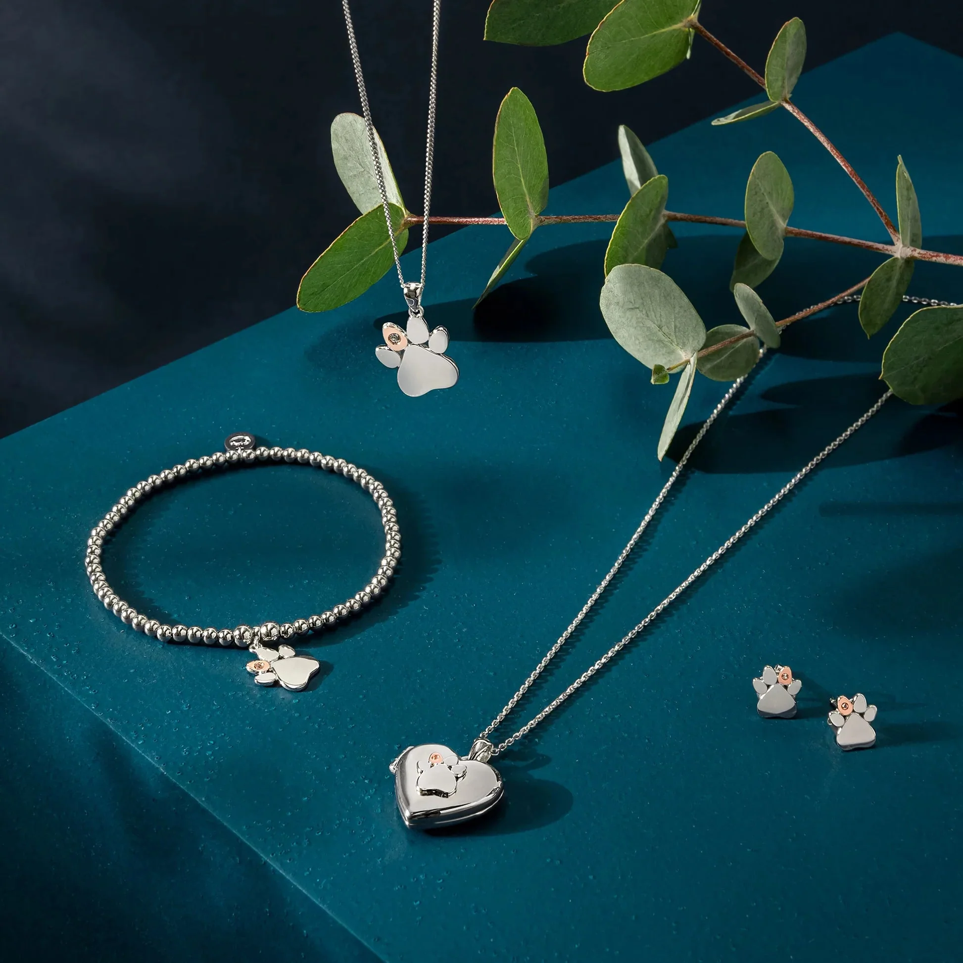 Clogau Paw Print Heart Locket Necklace - Image 3