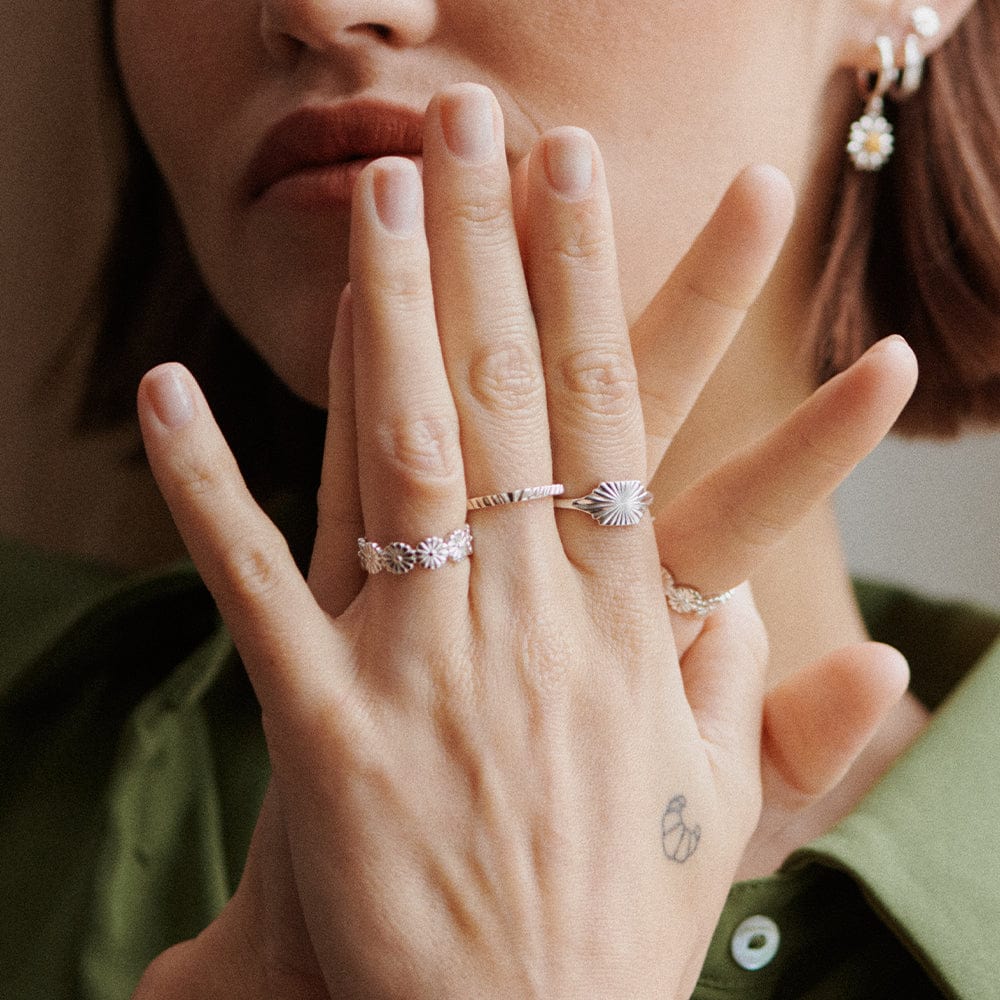 Daisy Estée Lalonde Sunburst Shield Ring - Image 7