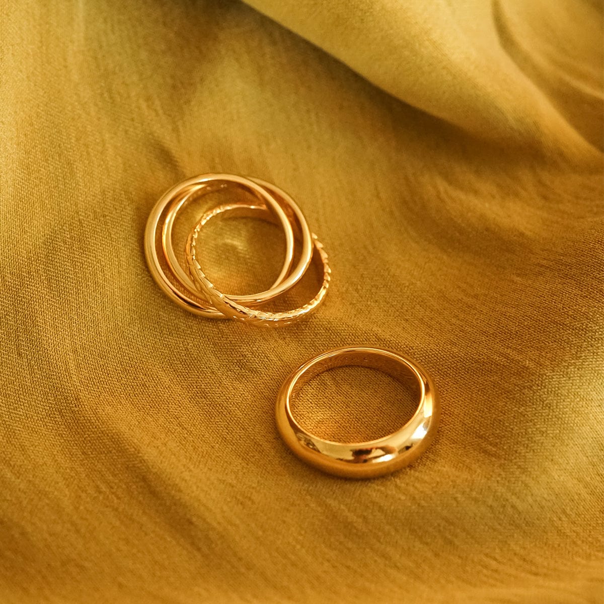 Daisy Estée Lalonde Trinity Ring - Image 4