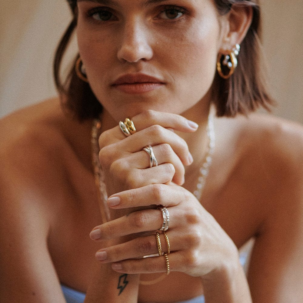 Daisy Estée Lalonde Trinity Ring - Image 9