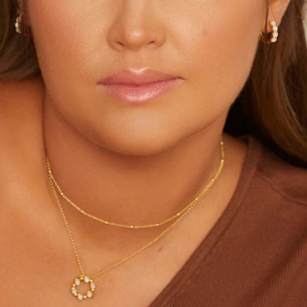 Hot Diamonds Gold Jac Jossa Calm Mother of Pearl Huggies - Image 2