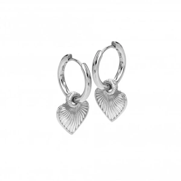 Hot Diamonds
Silver Essence Heart Huggie Earrings