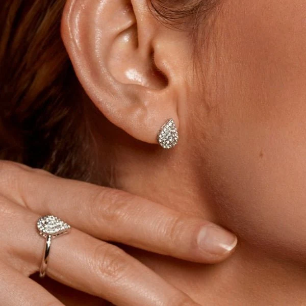 Hot Diamonds
Silver Glimmer White Topaz Ring - Image 3