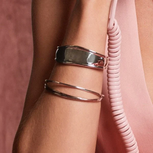 Hot Diamonds 
Silver Trio Bangle Bracelet - Image 2