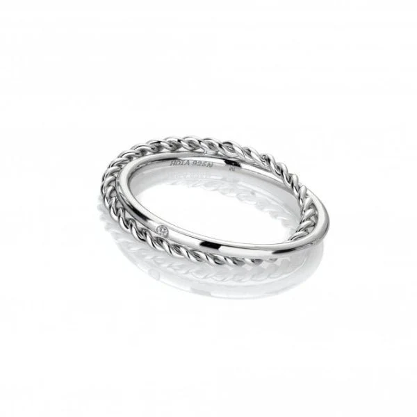 Hot Diamonds 
Silver Unity Ring
