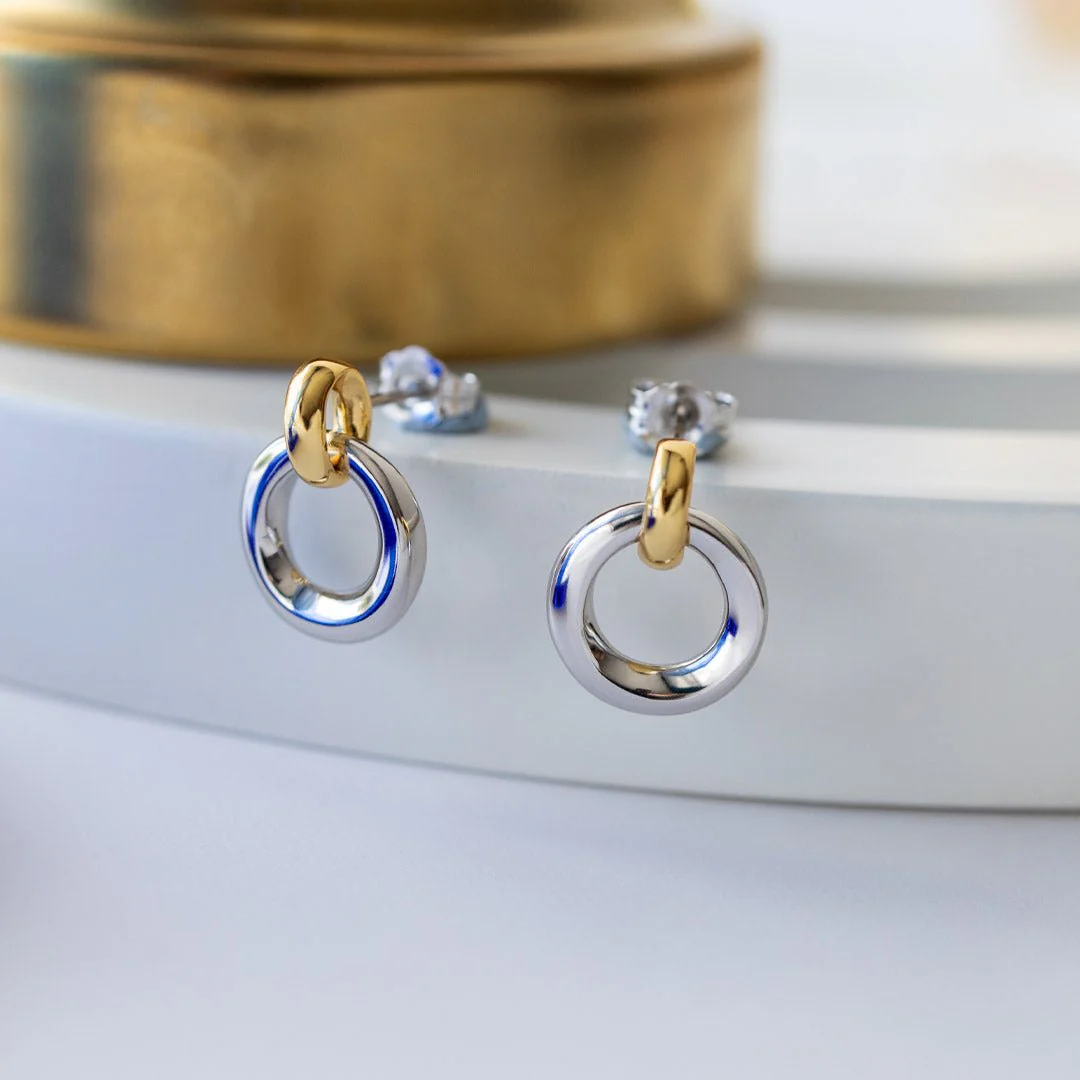 Kit Heath Silver Bevel Cirque Gold Link Stud Earrings - Image 3