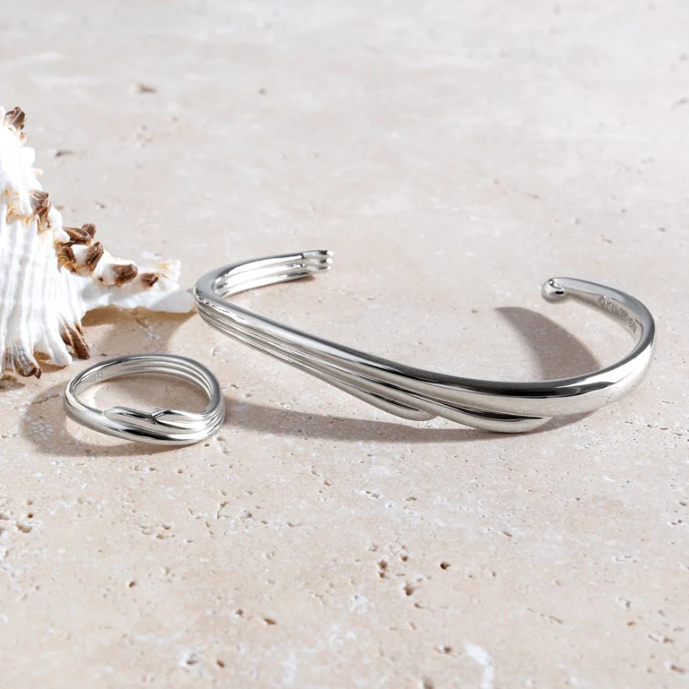 Kit Heath Oceane Shell Wave Ring - Image 4
