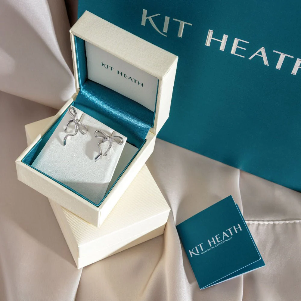 Kit Heath Serenity Ribbon Bow Loop Necklace - Image 5