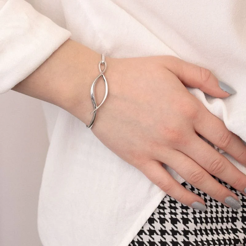 Kit Heath Silver Entwine Twine Twist Hinged Bangle - Image 2