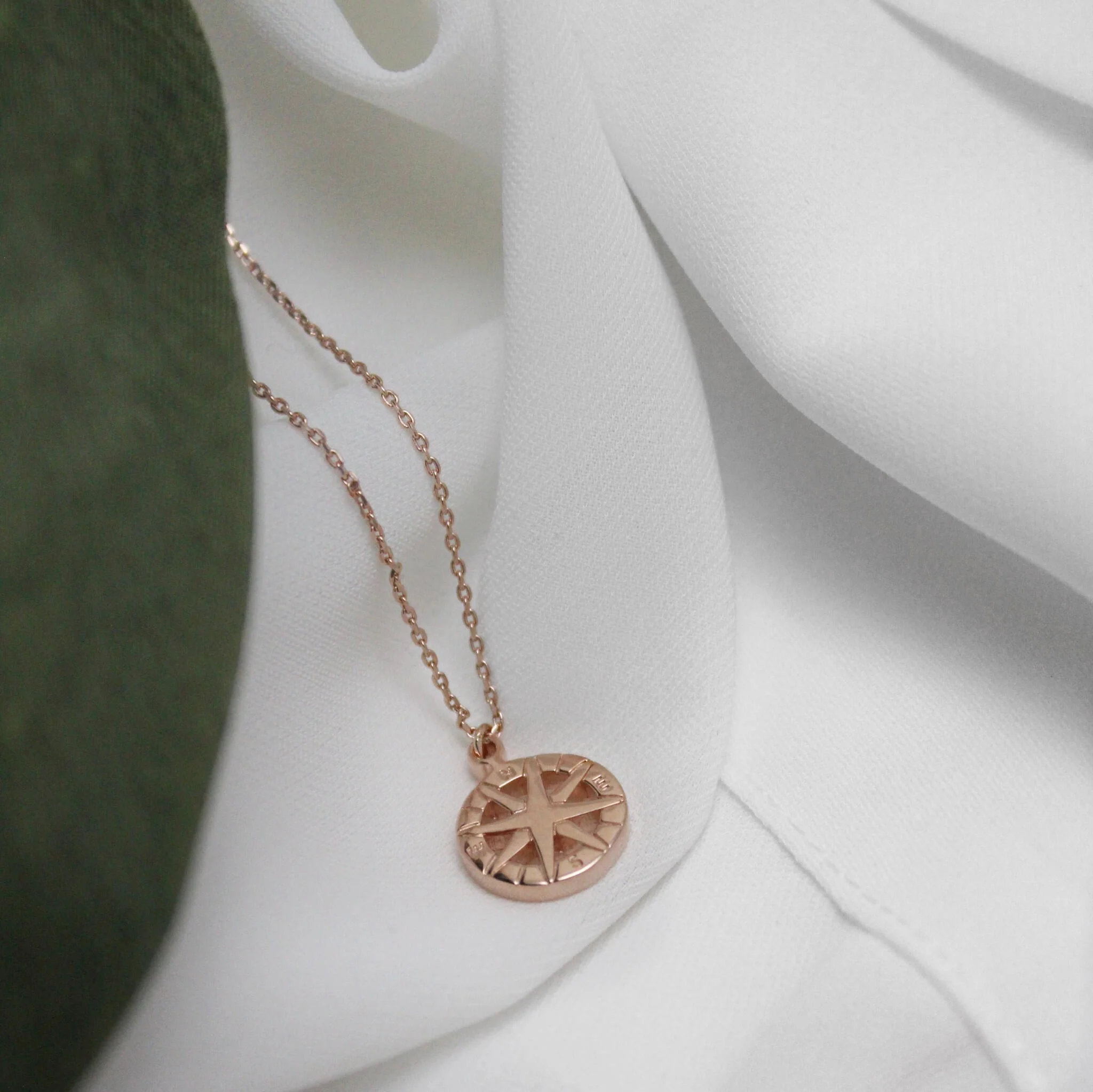 Ola Rose Gold Compass Necklace - Image 3