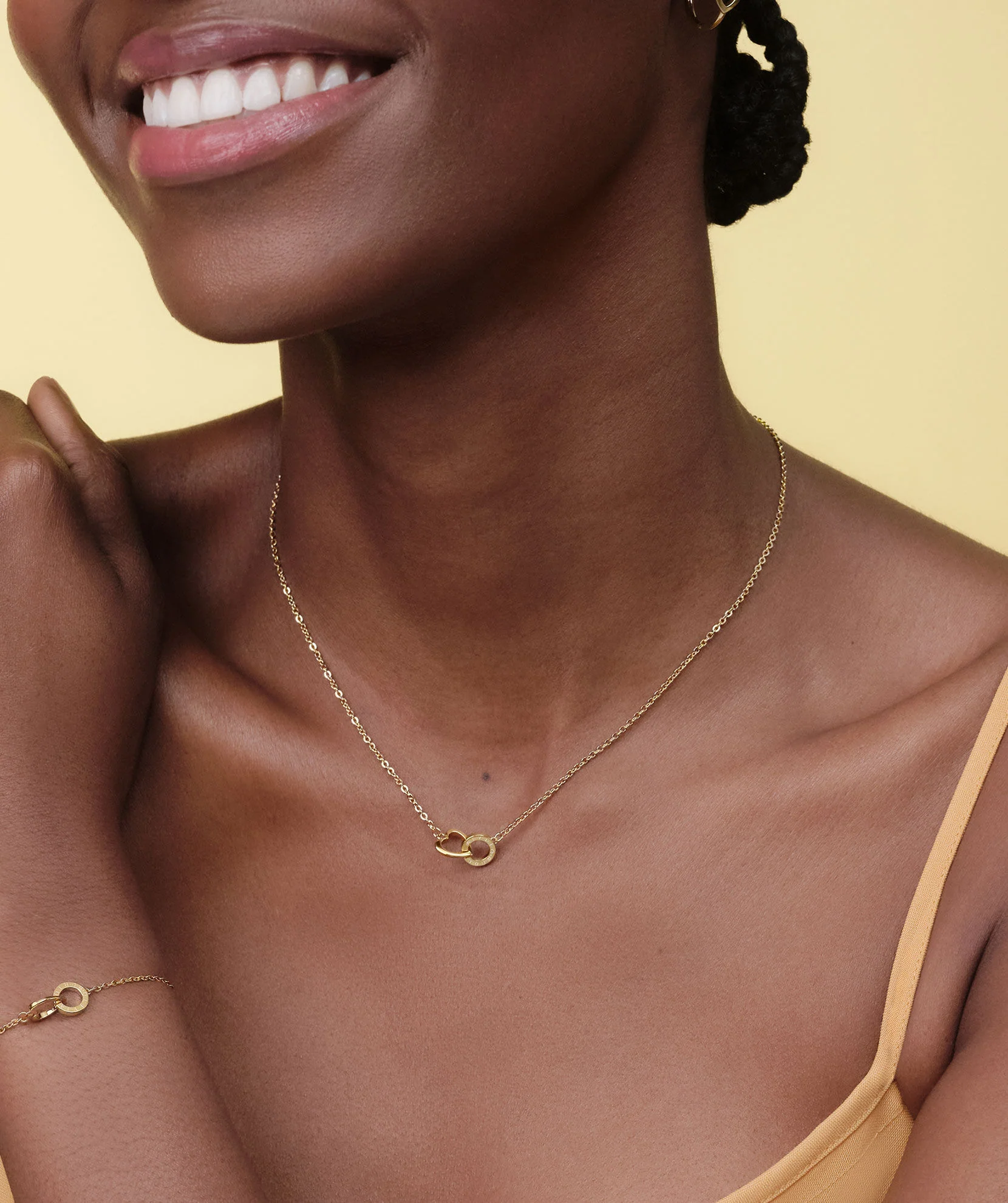 Olivia Burton Classic Kindred Interlink Heart Gold Plated Necklace - Image 3