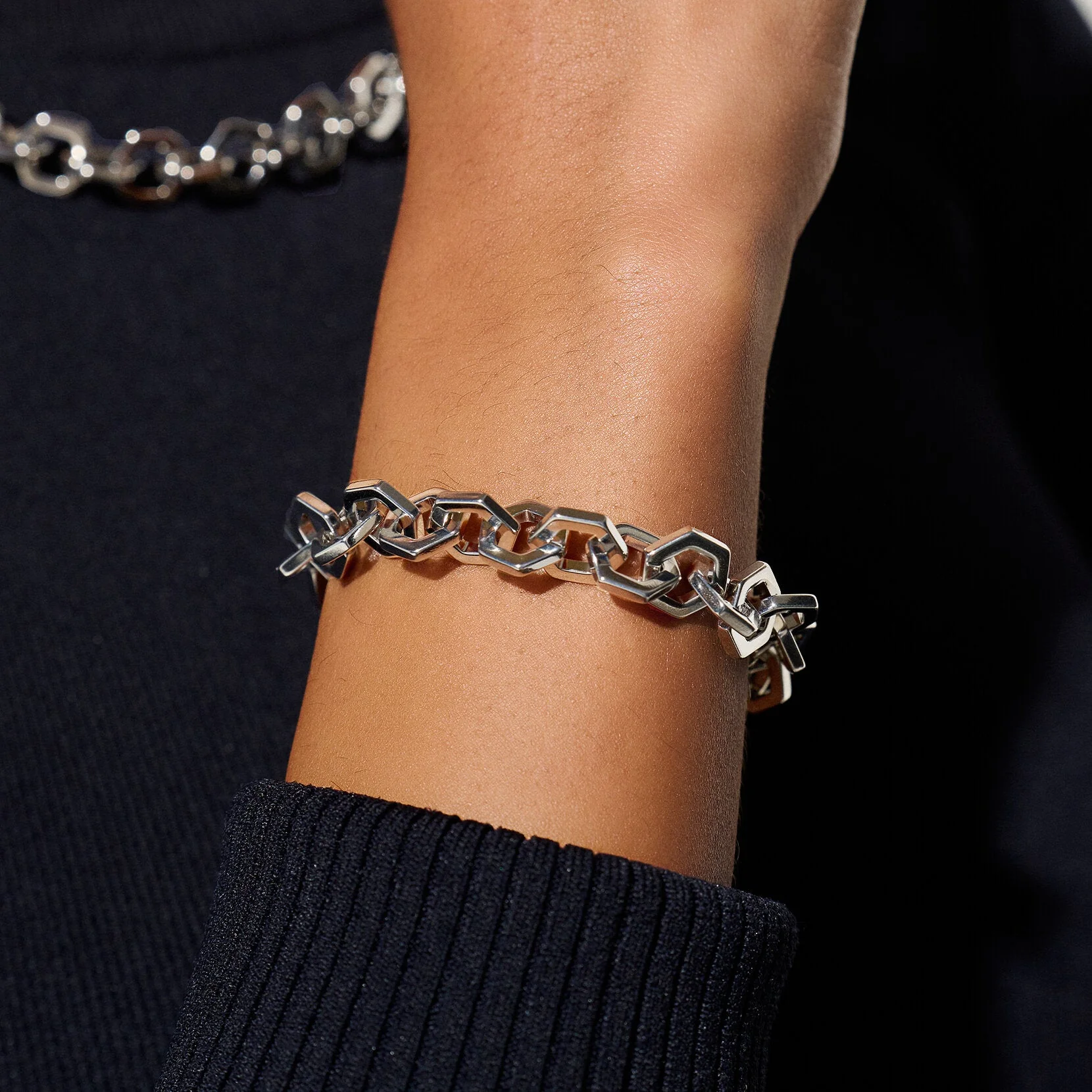 Olivia Burton Silver Signature Honeycomb Link Bracelet - Image 2