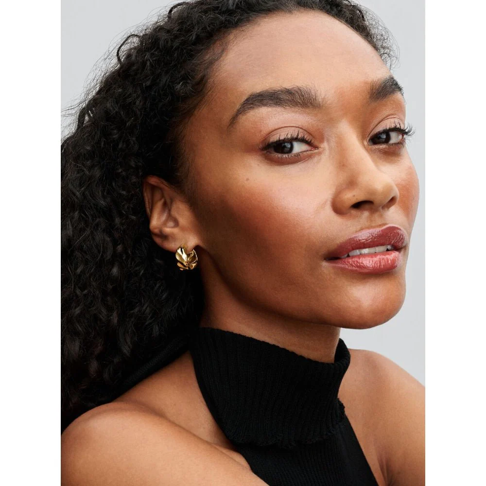 Pandora
Gold Plated Rippled Hoop Earrings - Image 3