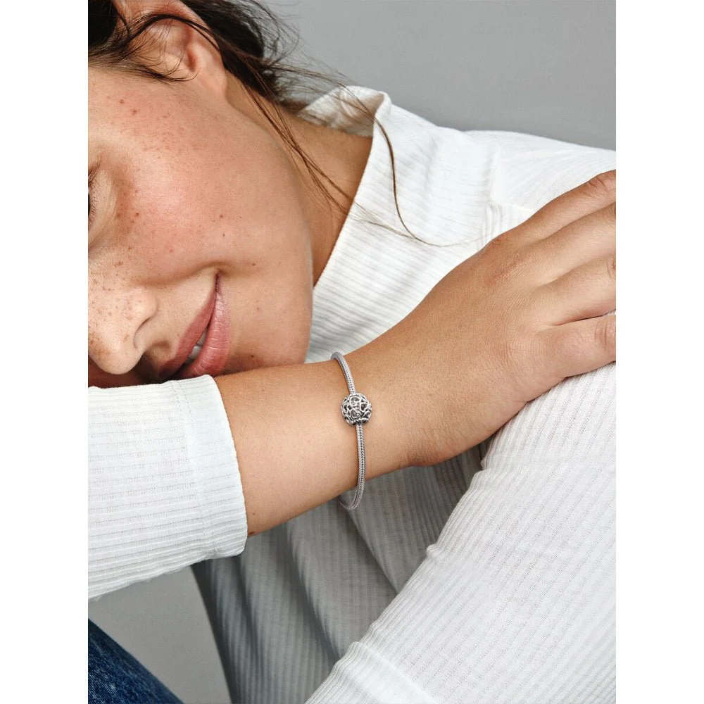 Pandora Silver Hearts All Over Charm - Image 3