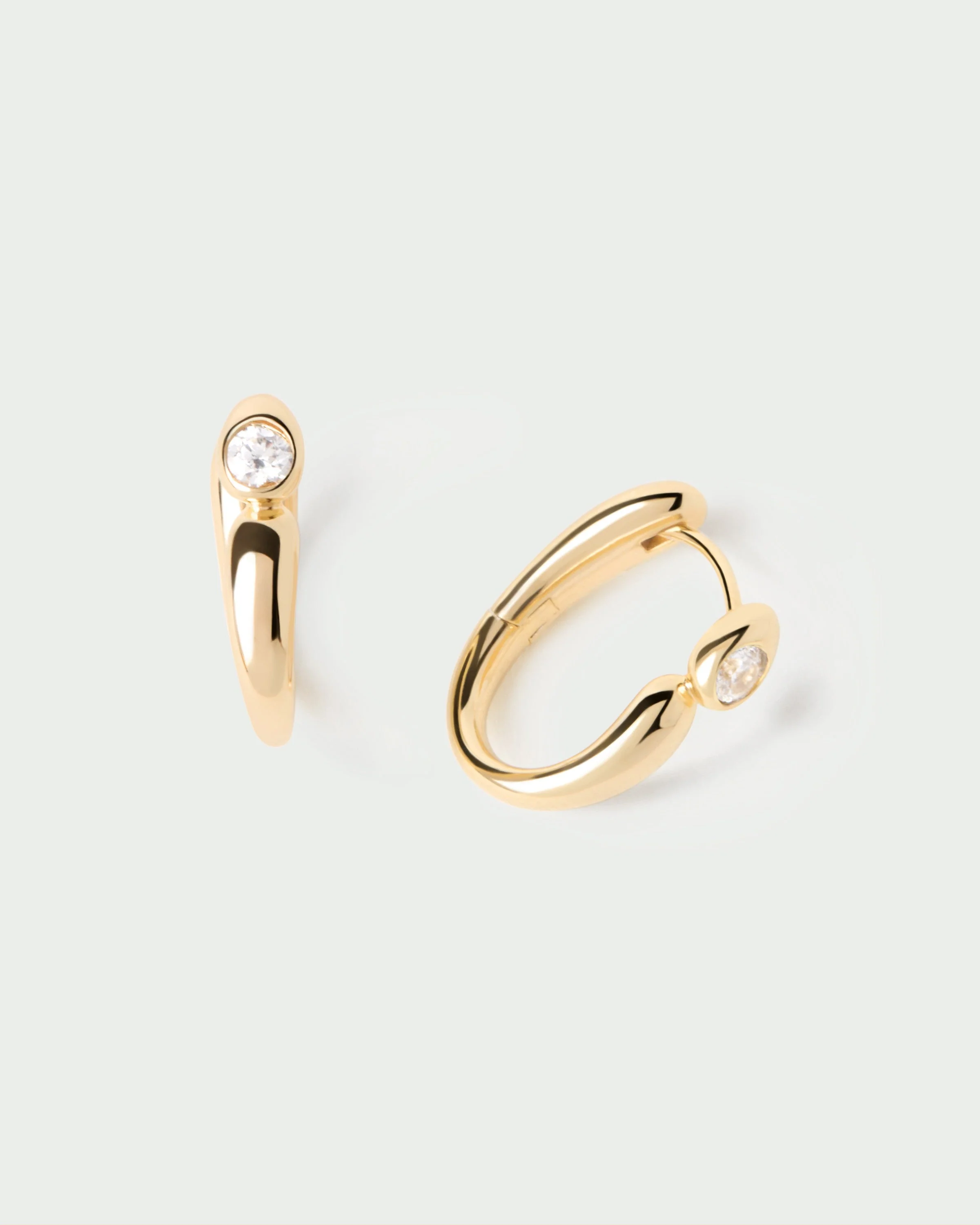 PDPAOLA Gold Becca Hoop Earrings - Image 4