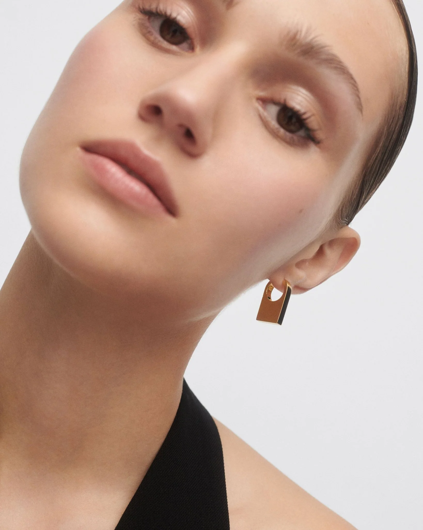 PDPAOLA Gold Chicago Hoop Earrings - Image 6
