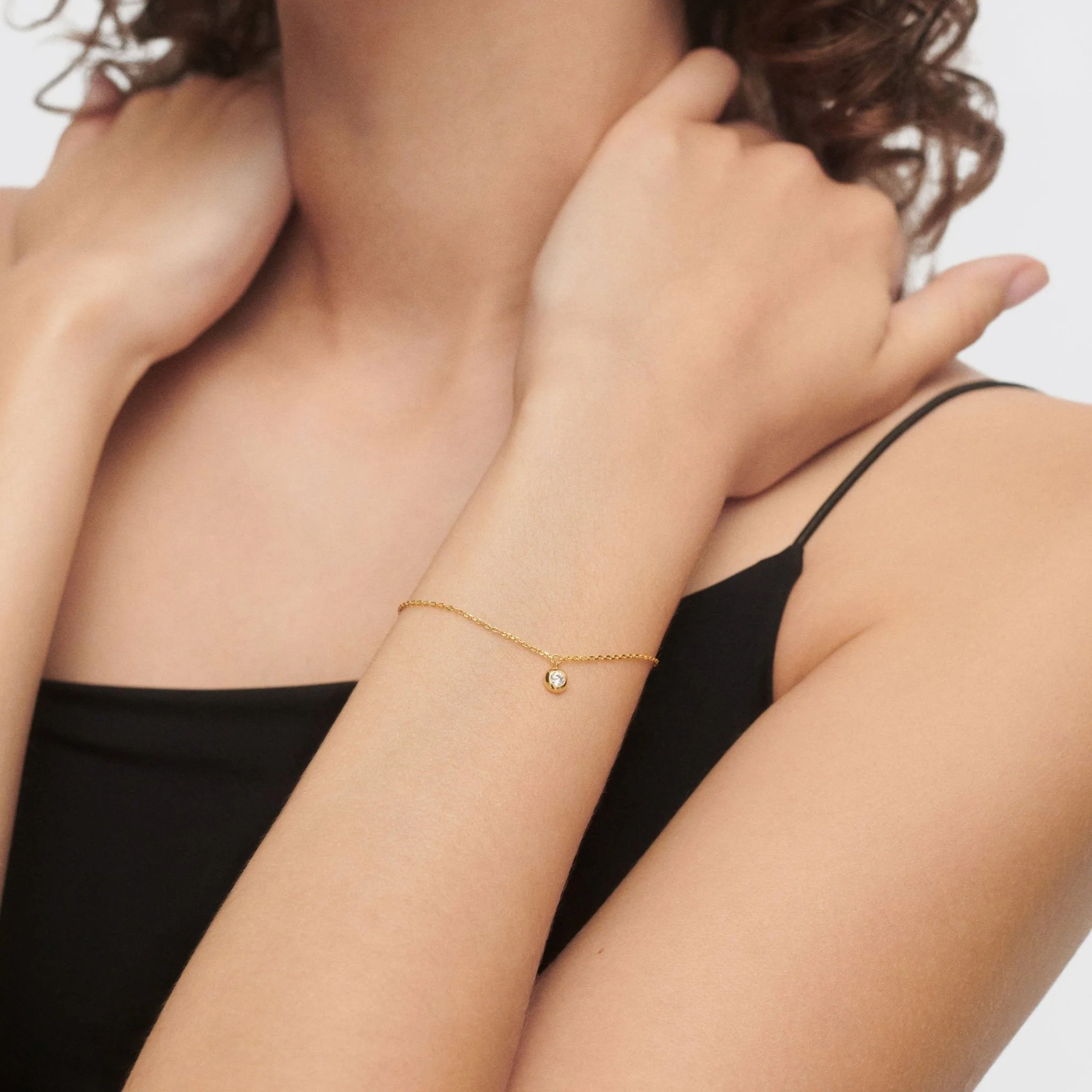 PDPAOLA Gold Sand Solitary Bracelet - Image 4