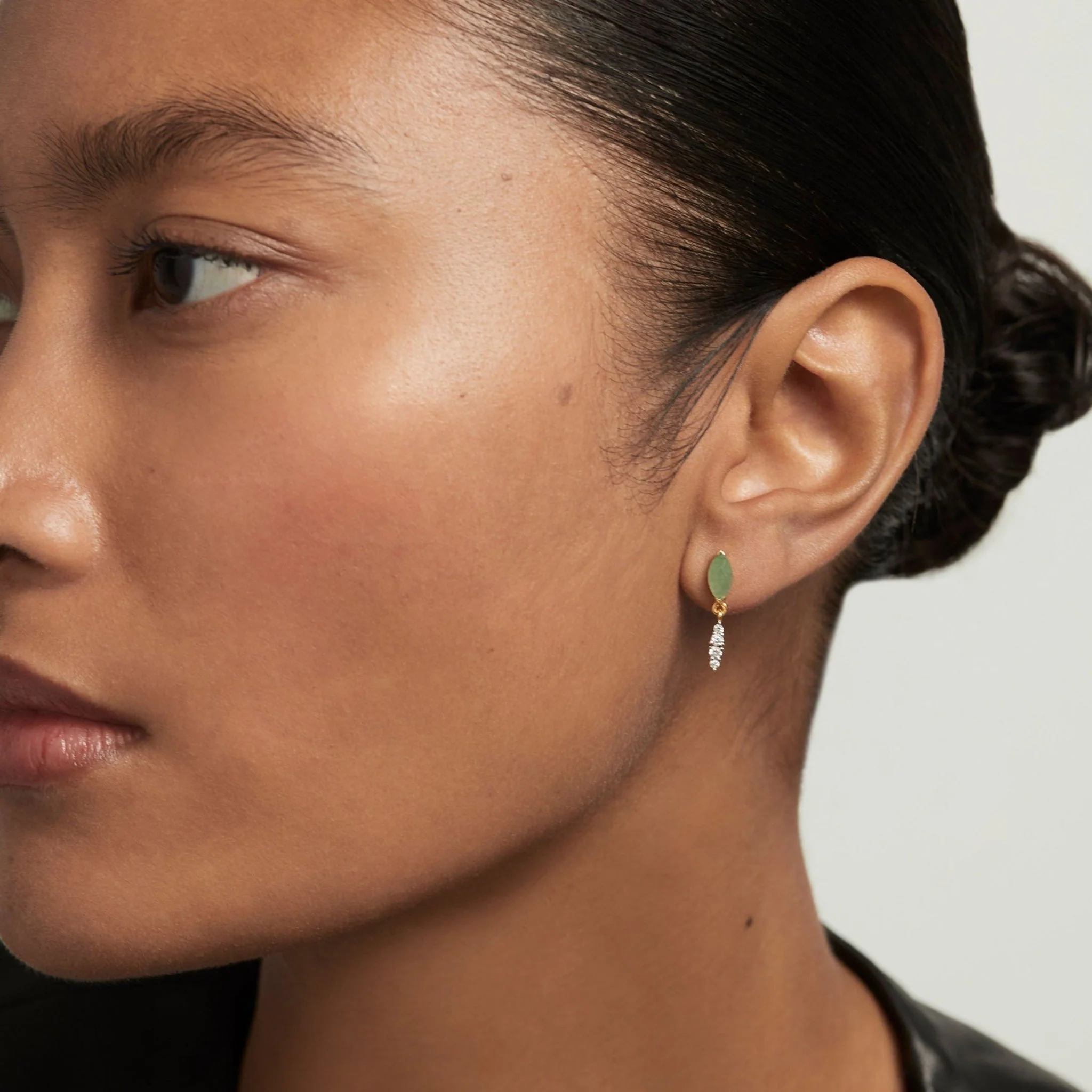 PDPAOLA Gold Green Aventurine Ginger Single Earring - Image 4