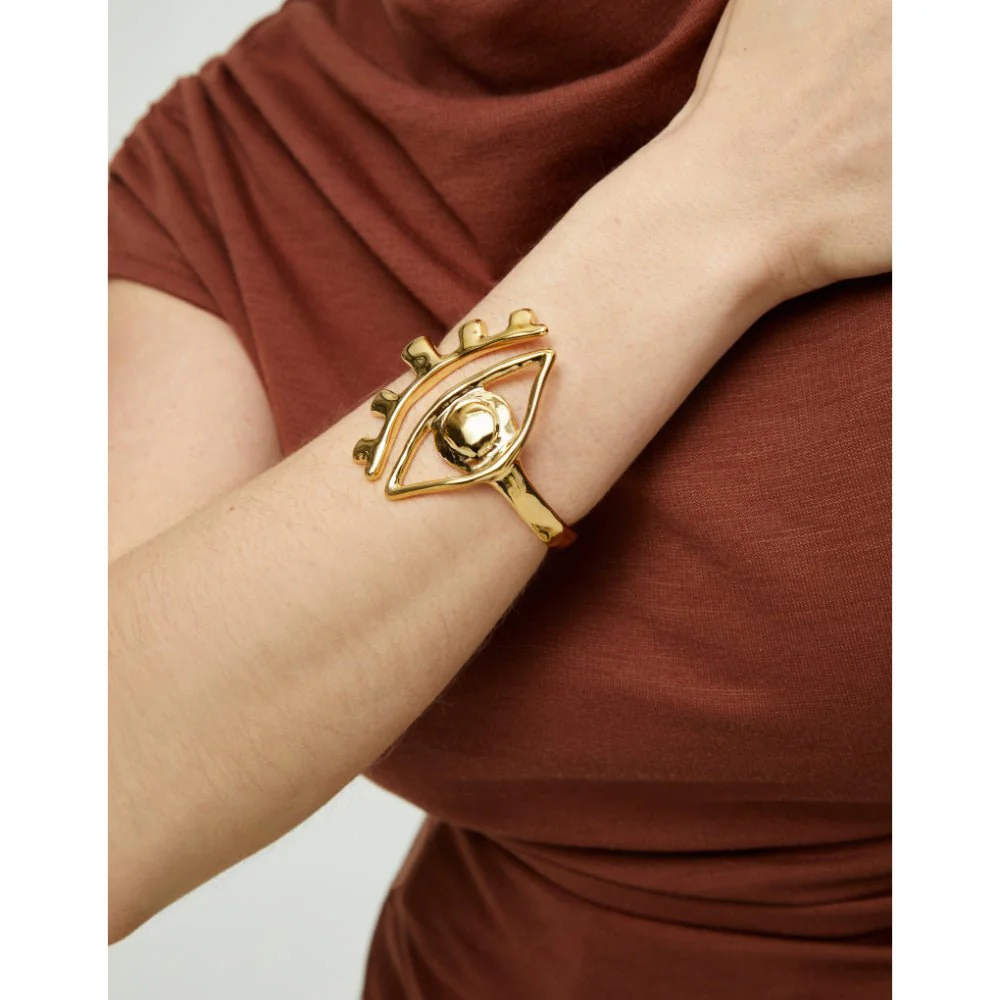 Unode50 18K Gold Plated a Striking Central Eye Bangle Bracelet - Image 3