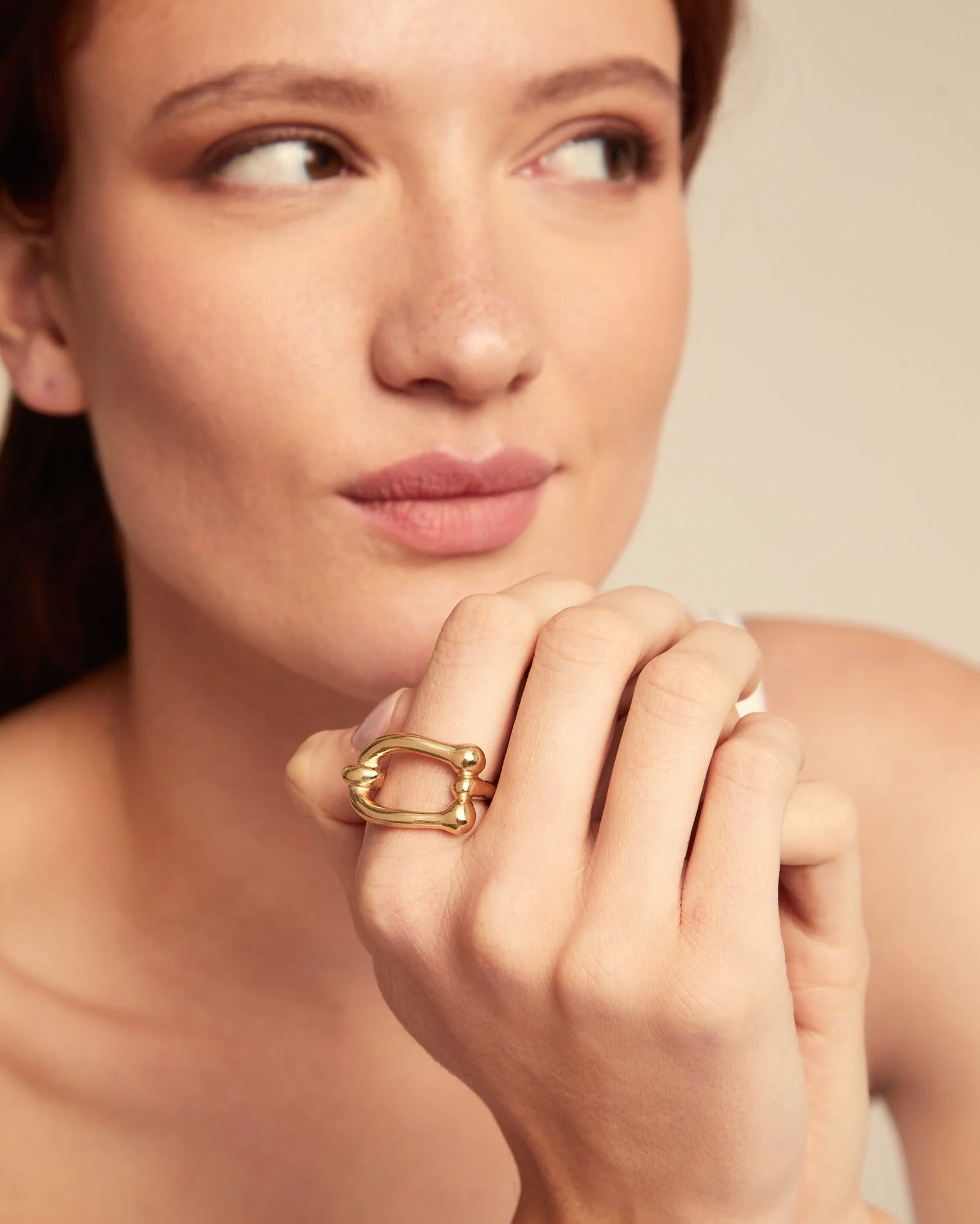 UNOde50 Gold Serotonin Youthful Ring - Image 2